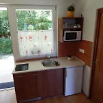 Apartment Falevel Apartmanhaz *