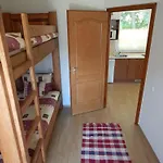 Apartment Falevel Apartmanhaz *