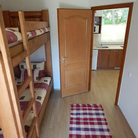 Lejlighed Falevel Apartmanhaz *