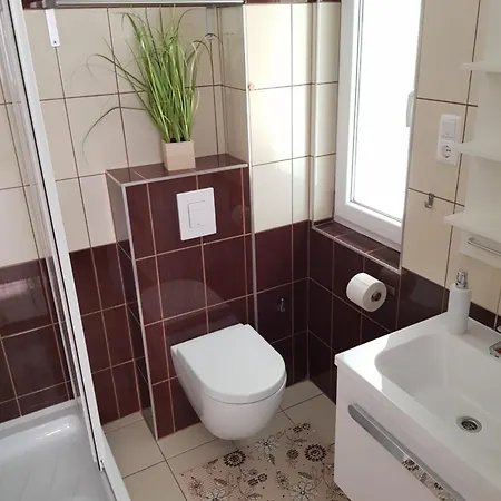 Falevel Apartmanhaz