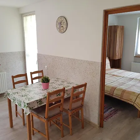 Falevel Apartmanhaz Daire