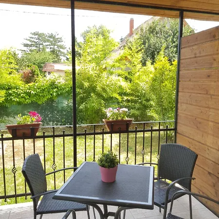 Lejlighed Falevel Apartmanhaz