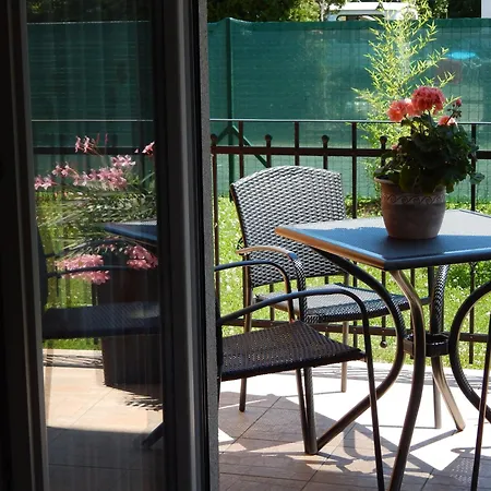 Lejlighed Falevel Apartmanhaz *