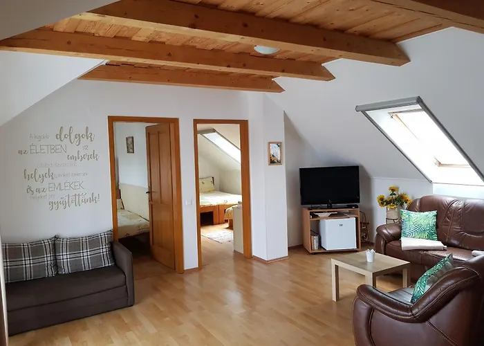 Appartement Falevel Apartmanhaz Balatonfenyves