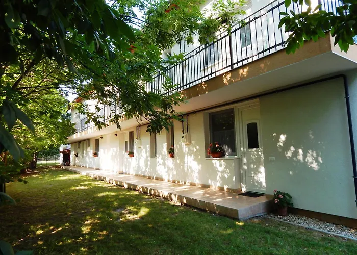 Falevel Apartmanhaz